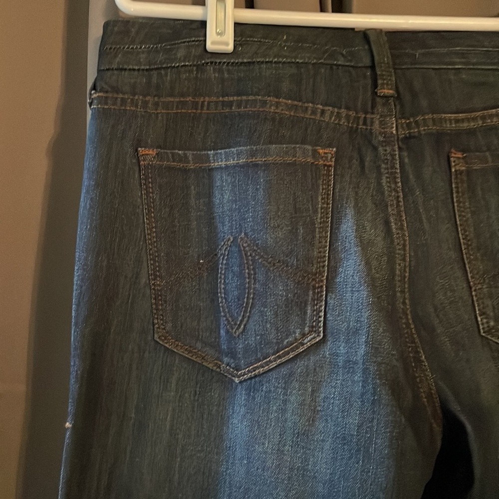 Jeans - Picture 3 of 6
